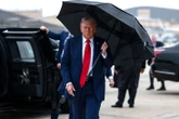 Ông Trump lên đường tới Trung Đông, trả lời câu hỏi cuộc chiến ở Gaza thật sự kết thúc chưa