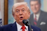 Tin tức thế giới 11-10: Ông Trump áp thuế nặng với Trung Quốc; Bổ nhiệm Thủ tướng kỳ lạ ở Pháp