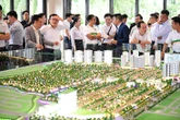 Gỡ vướng thể chế, khơi thông nguồn lực - Kỳ cuối: Giảm nút thắt thủ tục, chi phí cho bất động sản