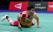 Mê trà sữa và cơm chiên, ngôi sao cầu lông Thái Lan sa sút