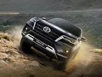Toyota Fortuner 2025 ra mắt: Máy hybrid 204 mã lực, 7 túi khí, camera 360