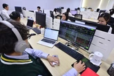 Góc nhìn phân tích phiên chứng khoán như 'tàu lượn', dự báo kịch bản phiên tới