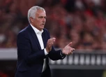 HLV Mourinho chấp nhận 'lỗ vốn' để dẫn dắt Benfica
