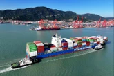 Giải mã lý do Trung Quốc sắp chạm mốc thặng dư thương mại kỷ lục 1.200 tỉ USD