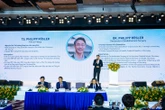 Mỗi ngày chậm trễ, giấc mơ nâng tầm vóc Việt thêm xa