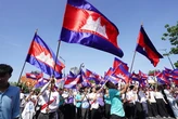 Người dân Campuchia tuần hành ủng hộ chính phủ bảo vệ chủ quyền đất nước
