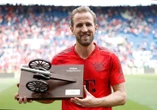 Harry Kane xác lập kỷ lục mới sau khi có danh hiệu đầu tiên