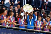 Crystal Palace nhận tin buồn sau khi đoạt Siêu cúp Anh