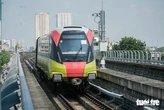Hà Nội Metro 'chân thành xin lỗi' hành khách vì bị cấm mang xe chứa pin Lithium lên tàu metro