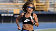 Cụ bà 77 tuổi hoàn thành bộ sưu tập marathon danh giá nhất thế giới là ai?