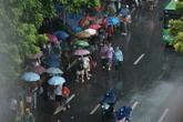 Thời tiết hôm nay 9-9: Nam Bộ mưa giảm nhưng còn mưa to, Bắc Bộ mưa rất to