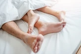Quý ông 'chưa đi đến chợ đã tiêu hết tiền', làm cách nào lấy lại bản lĩnh phòng the?
