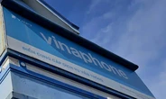 Vinaphone Nghệ An tạm trả tiền bị chiếm đoạt cho khách hàng vì cấp chồng sim