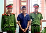 Bắt tài xế xe chở gỗ vượt đèn đỏ đè chết một thiếu niên