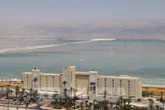 Israel: Khi người mua nhà quan tâm đến nơi trú ẩn hơn chỗ đậu xe