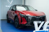 Chủ VinFast VF 8 đời đầu đánh giá VF 8 mới: 'Hãng khác cùng tầm tiền tỉ mà nhiều thứ không bằng'