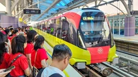 Tăng tần suất, tàu điện Hà Nội chạy tới nửa đêm trong ngày tổng hợp luyện diễu binh 24-8