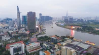 Từng bước lập trung tâm tài chính quốc tế