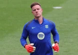 Thủ thành Ter Stegen 'bật lại' Barcelona