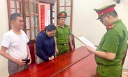 Nguyên cán bộ trạm y tế lừa chiếm đoạt tiền tỉ của nhiều người, bị bắt sau 5 năm lẩn trốn