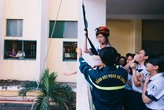Lạ lùng tuyển sinh lớp 10 ở TP.HCM: Trường 'hot' tuyển không đủ chỉ tiêu