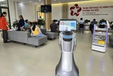 ‘Nữ lễ tân’ robot giải đáp 'A-Z' thủ tục hành chính cho người dân ở phường Thủ Đức