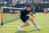 Những cô, cậu bé nhặt bóng ở Grand Slam là ai?