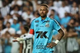 Neymar hết chấn thương lại đến nhiễm COVID-19, nghỉ thi đấu vô thời hạn
