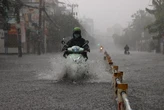 Thời tiết hôm nay 15-9: Cả nước có mưa, mưa to ở miền Bắc và miền Nam