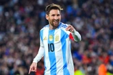 Messi vừa vào sân 1 phút liền ghi bàn, người hâm mộ Argentina thở phào