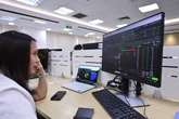 Tổ chức trong nước, tự doanh tiếp tục 'gom hàng' khi cá nhân bán ròng cổ phiếu
