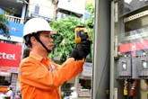 Lợi nhuận lớn, EVN hết lỗ lũy kế: Vì sao công ty mẹ vẫn lỗ?