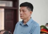 Bị cáo cựu Cục trưởng An toàn thực phẩm nhắc tới 'công lao đào tạo của xã hội'