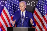 Ông Biden bị ung thư tuyến tiền liệt: Nghiêm trọng ra sao, chữa được không?