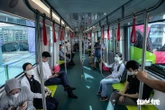 Dự kiến giá vé tàu điện, xe bus sẽ theo khung giờ