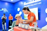 Loa thông báo tiền của Sacombank thu hút tiểu thương tại lễ hội Ting Ting Day 2025