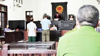 Trưởng thôn không tư lợi vẫn bị phạt tù