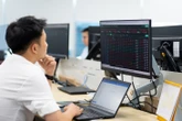 VN-Index mất gần 19 điểm, một cổ phiếu ngân hàng bất ngờ giảm sàn