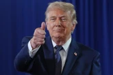 Ông Trump chỉ trích New York Times: '10.000 luật sư nghỉ việc không phải chảy máu nhân tài'