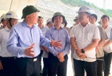 Phó thủ tướng Nguyễn Hòa Bình kiểm tra cao tốc Quy Nhơn - Chí Thạnh