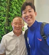 Ông Park ăn mừng cùng Son Heung Min trên cương vị mới