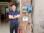 Lắp trụ sạc V-Green tại nhà, chủ xe VinFast chia sẻ: 'Chi phí 15 triệu,thu được 1,2 triệu/tháng'