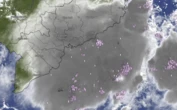 Rãnh áp thấp gây mưa to hạ nhiệt TP.HCM và Nam Bộ, mới sáng trời đã âm u
