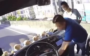 Rút chìa khóa xe khách trên đường là có dấu hiệu vi phạm pháp luật