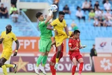 Đua trụ hạng V-League 2024 - 2025: Ai cứu, cứu ai?