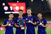 CĐV Man United phát cuồng, muốn CLB muốn 'mua ngay' Hai Long