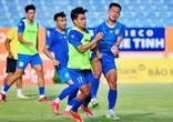 CLB Quảng Nam thất hẹn, V-League 'nín thở' chờ VFF