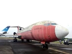 GIao máy bay Boeing bị bỏ rơi tại sân bay Nội Bài cho Học viện Hàng không làm giáo cụ