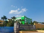 Đưa máy móc từ xe container xuống không an toàn, đè chết người