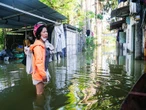 Bão lũ, ngập lụt nhiều nơi, cẩn trọng nhiễm khuẩn